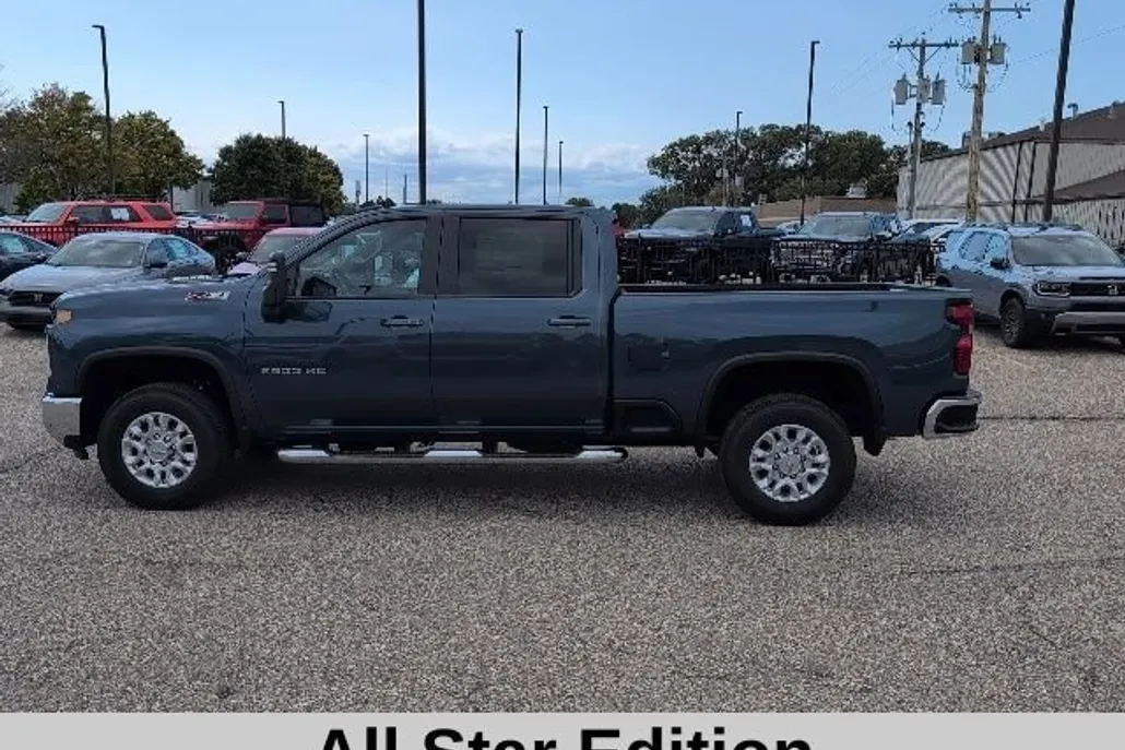 2026 Chevrolet Silverado 2500HD LT photo 1