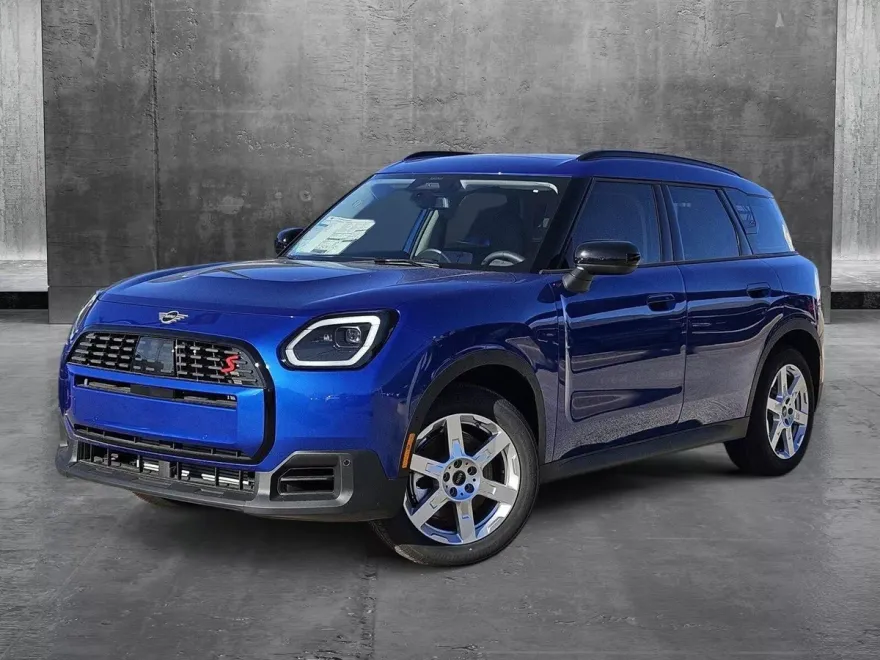 2025 Mini Countryman ALL4 Signature photo 1