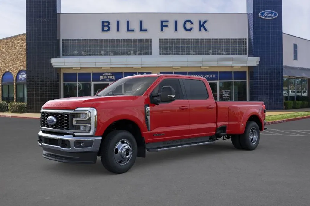 2026 Ford F-350 Lariat photo 1