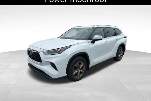 2023 Toyota Highlander Hybrid Bronze Edition photo 3