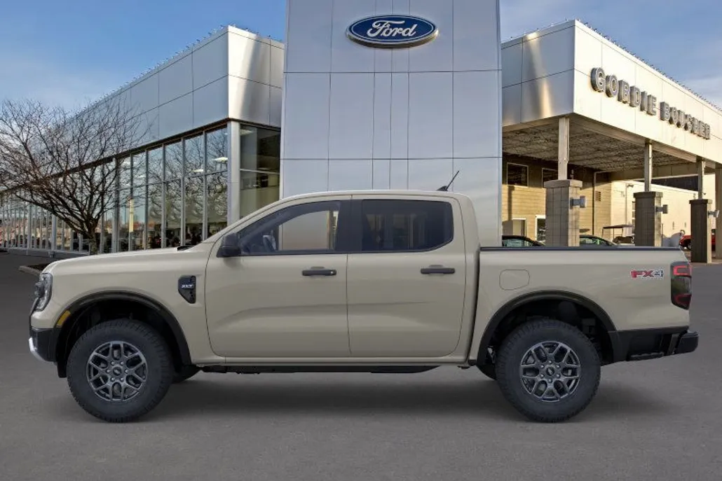 2025 Ford Ranger XLT photo 1