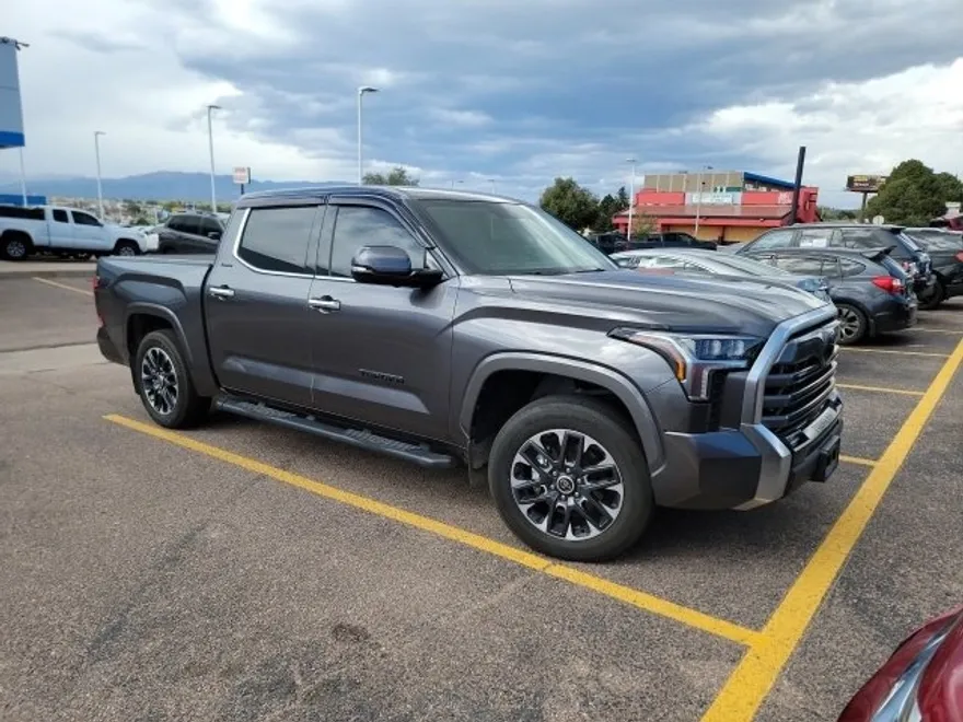 2023 Toyota Tundra Limited photo 1