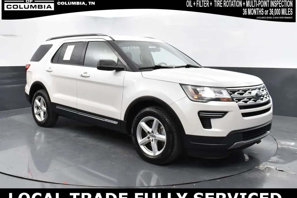 2019 Ford Explorer XLT photo 1