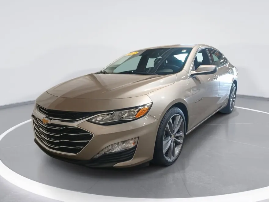 2023 Chevrolet Malibu 1LT photo 1