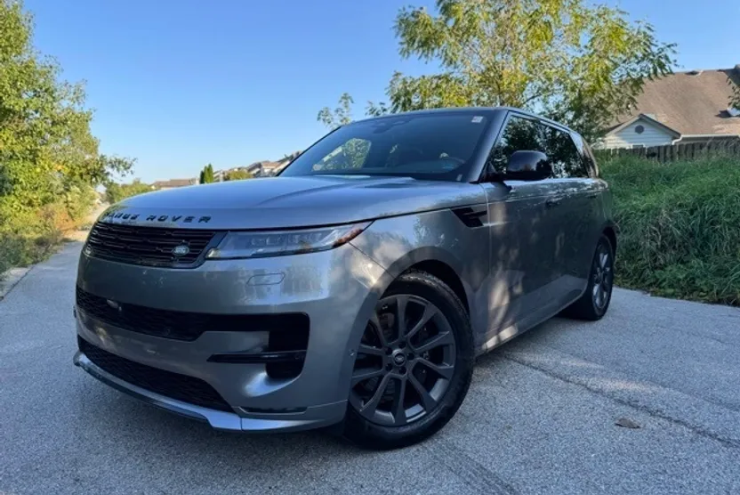 2024 Land Rover Range Rover Sport SE photo 1