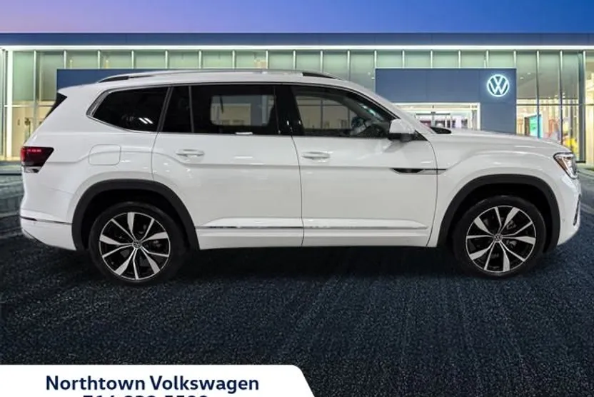 2025 Volkswagen Atlas SEL Premium R-Line photo 1