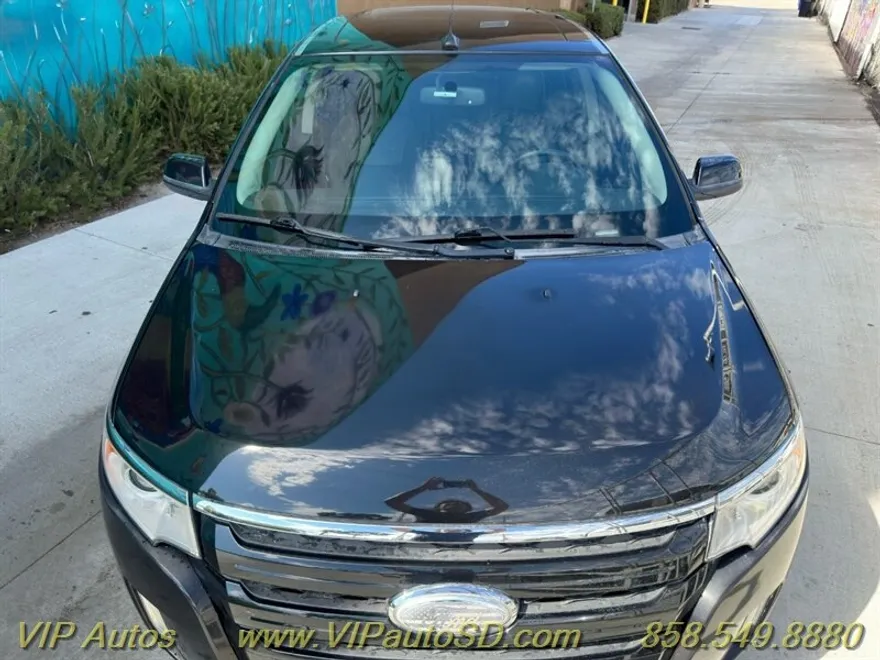 2011 Ford Edge SEL photo 1