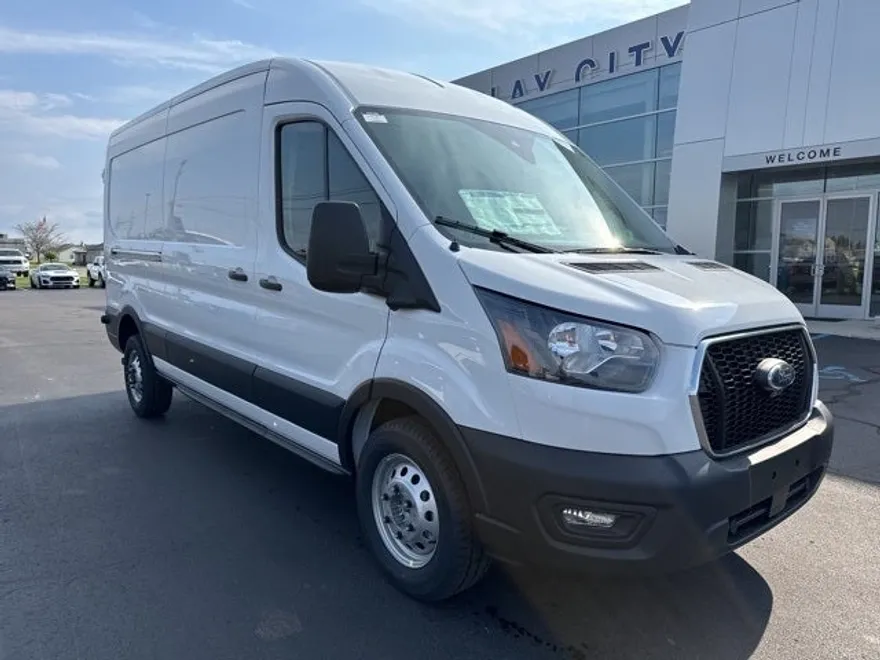 2025 Ford Transit photo 1