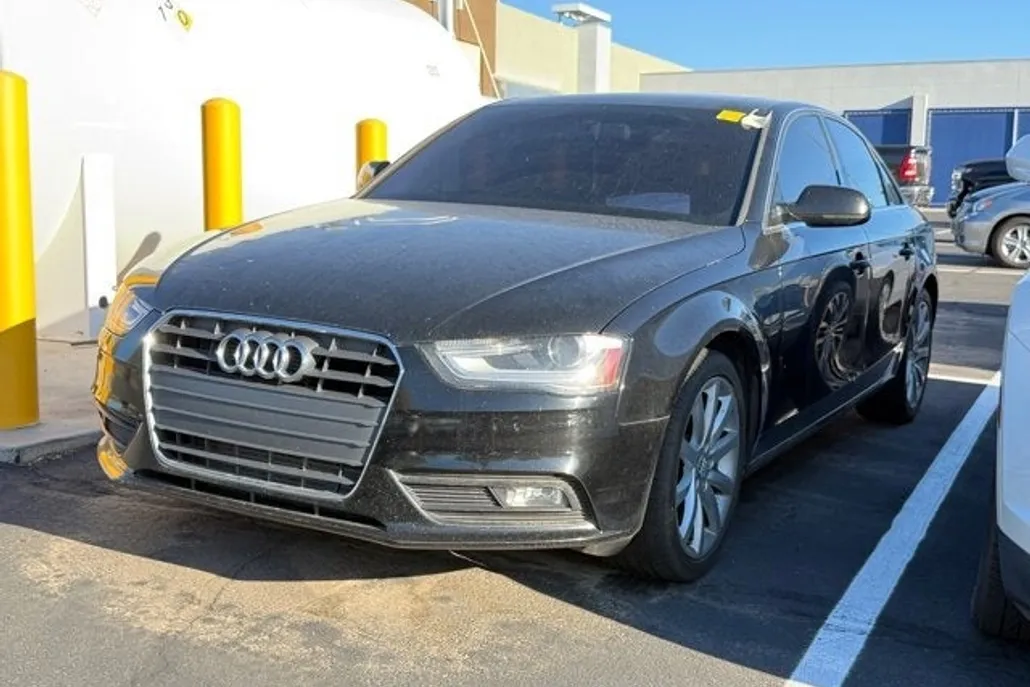 2013 Audi A4 Premium Plus photo 1