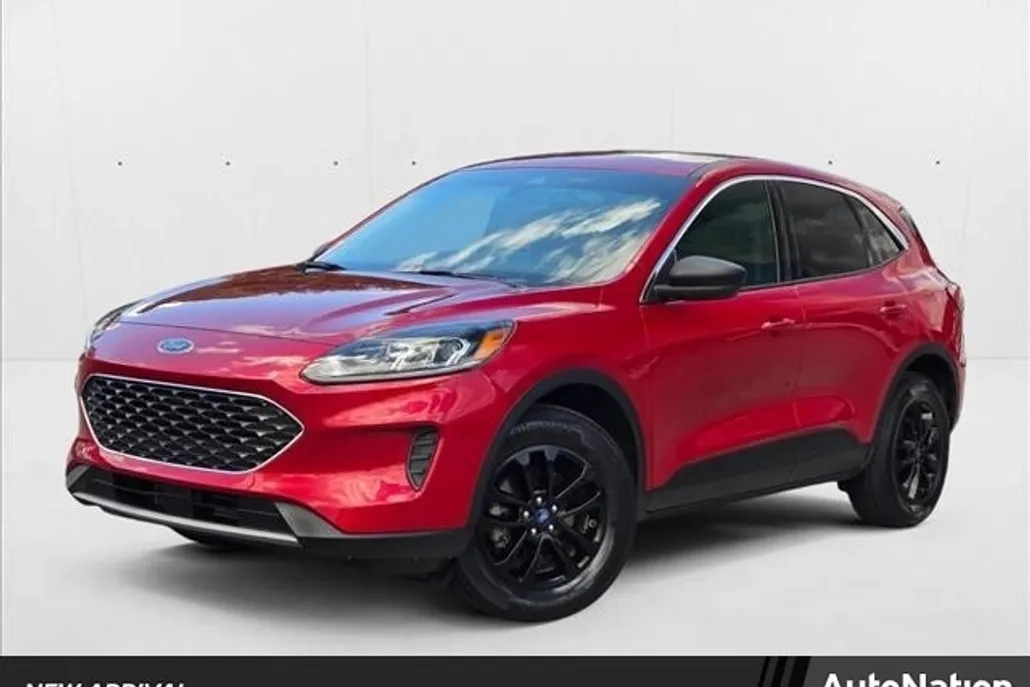 2022 Ford Escape SE photo 1