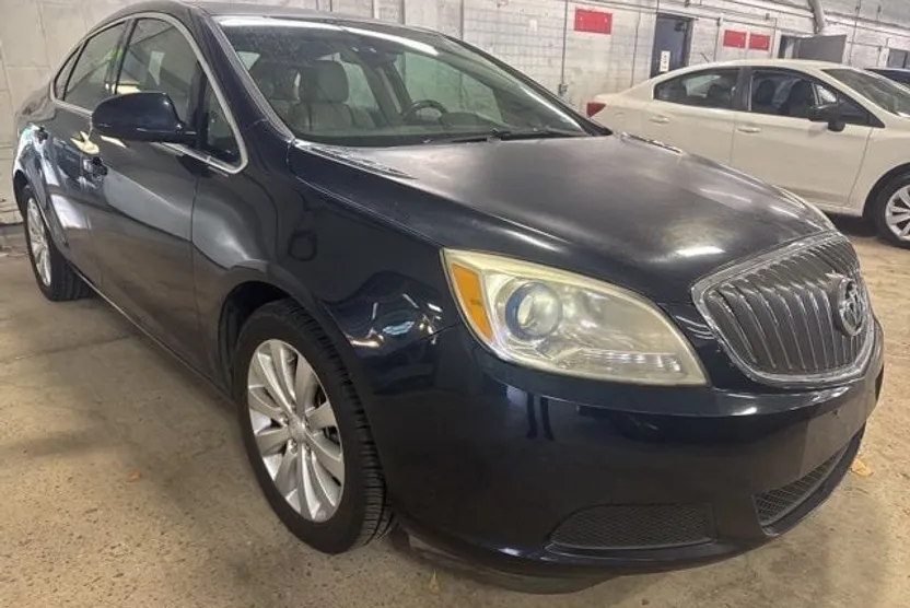 2015 Buick Verano Base photo 1