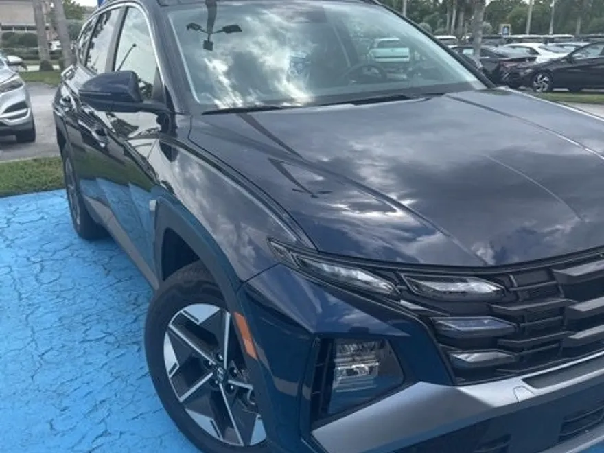2025 Hyundai Tucson Hybrid SEL Convenience photo 1
