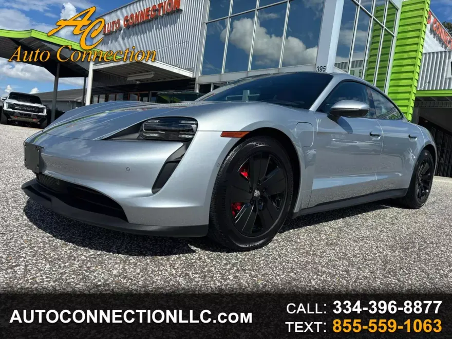 2023 Porsche Taycan 4S photo 1
