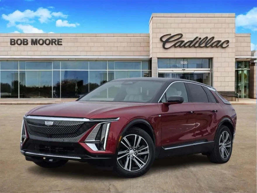 2025 Cadillac Lyriq Luxury photo 1