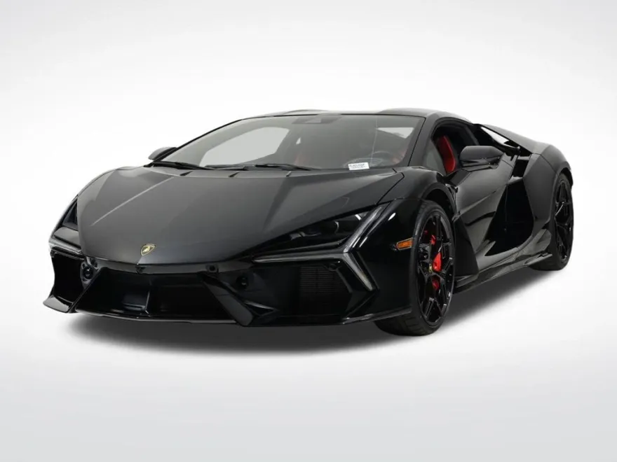 2024 Lamborghini Revuelto photo 1