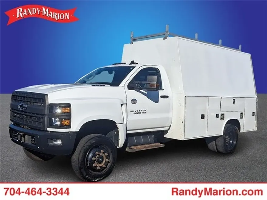 2020 Chevrolet Silverado 5500HD Work Truck photo 1