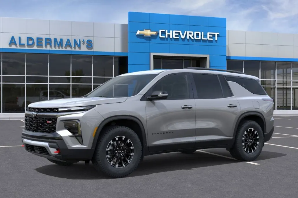 2026 Chevrolet Traverse Z71 photo 1