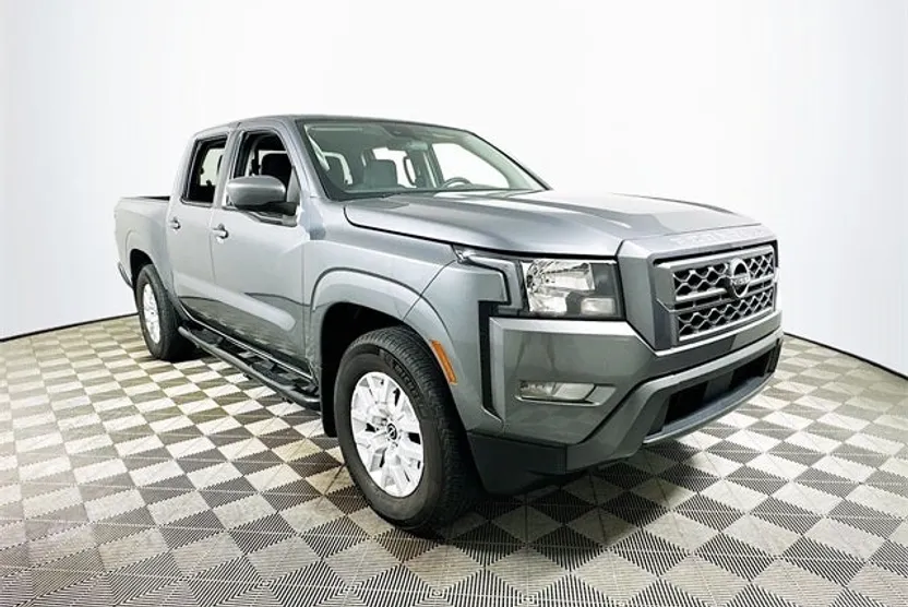 2023 Nissan Frontier SV photo 1