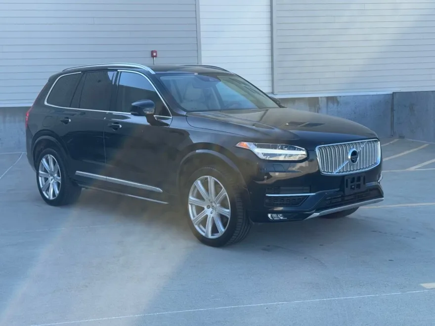 2018 Volvo XC90 T6 Inscription photo 1