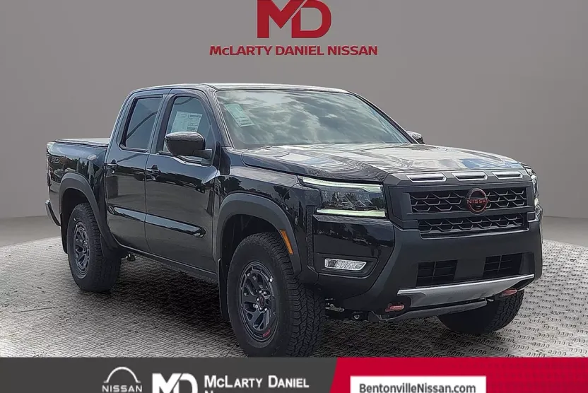 2026 Nissan Frontier Crew Cab PRO-4X photo 1