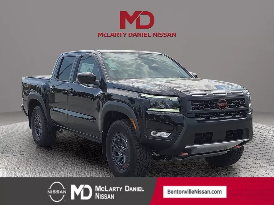 2026 Nissan Frontier Crew Cab PRO-4X photo 1