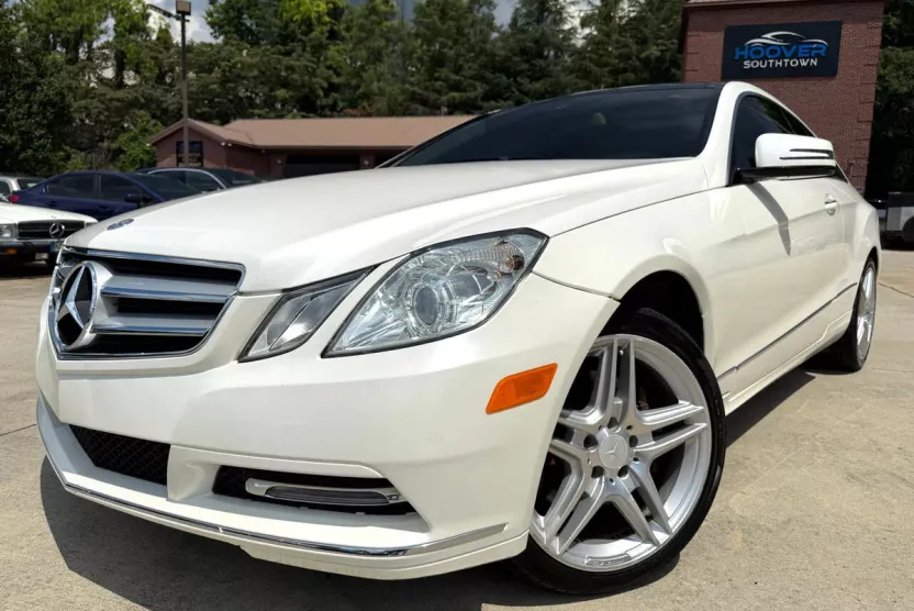 2013 Mercedes Benz E Coupe 4MATIC photo 1