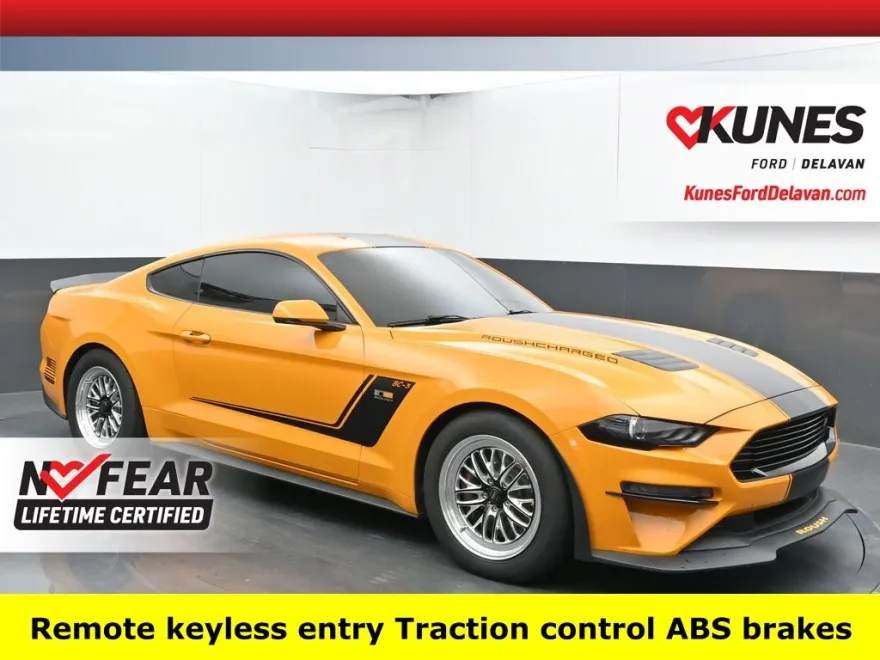 2019 Ford Mustang GT Premium photo 1