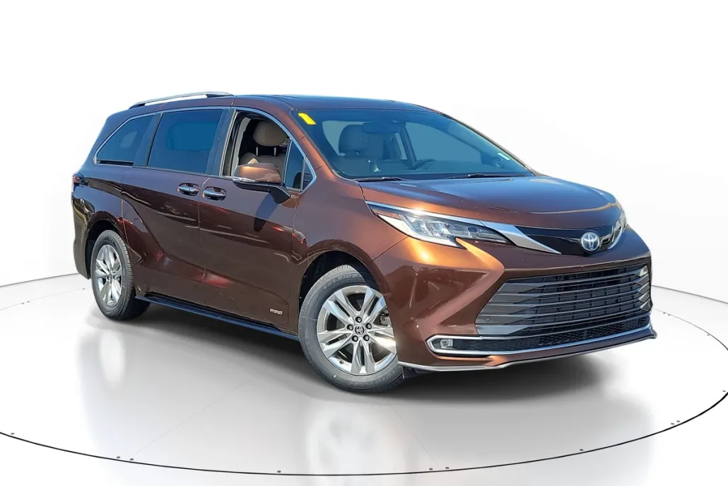 2021 Toyota Sienna Base photo 1