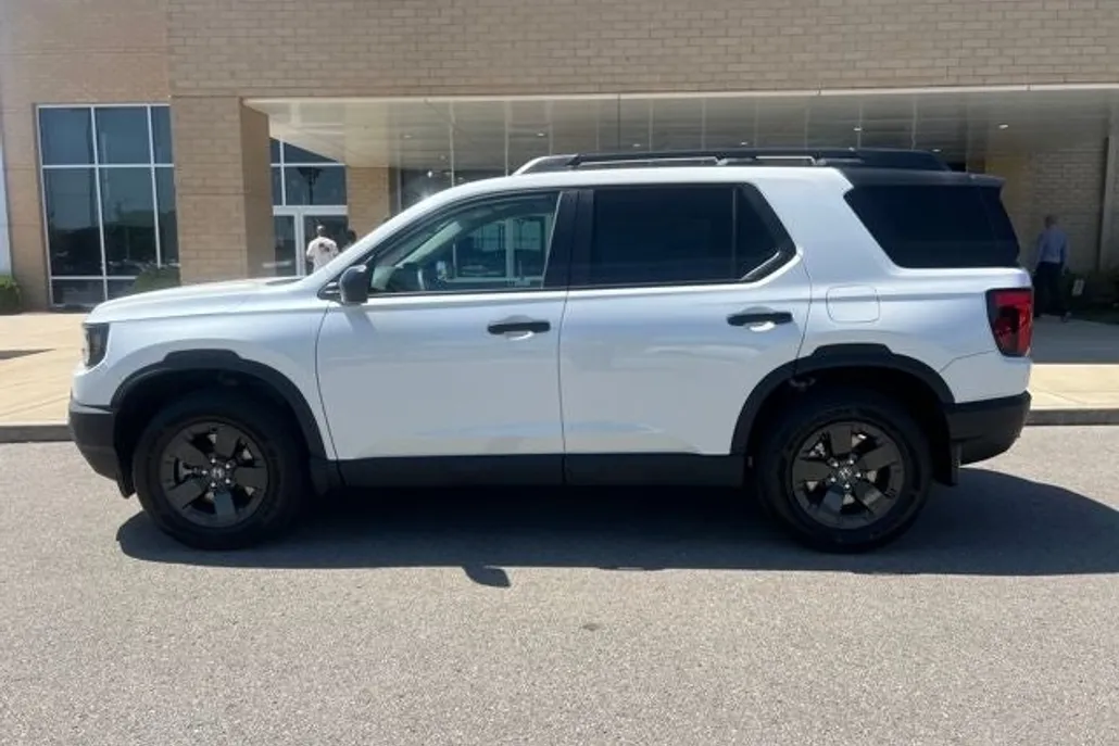 2026 Honda Passport photo 1