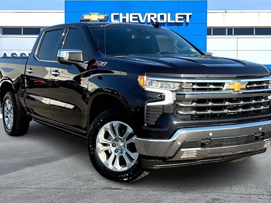 2022 Chevrolet Silverado 1500 LTZ photo 1