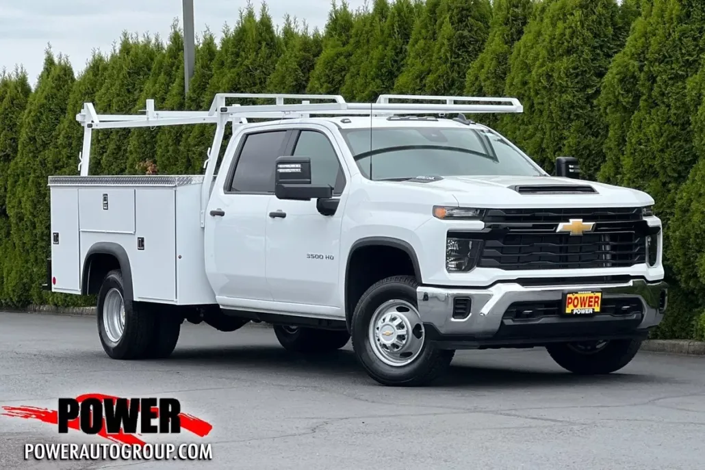 2024 Chevrolet Silverado 3500HD Work Truck photo 1