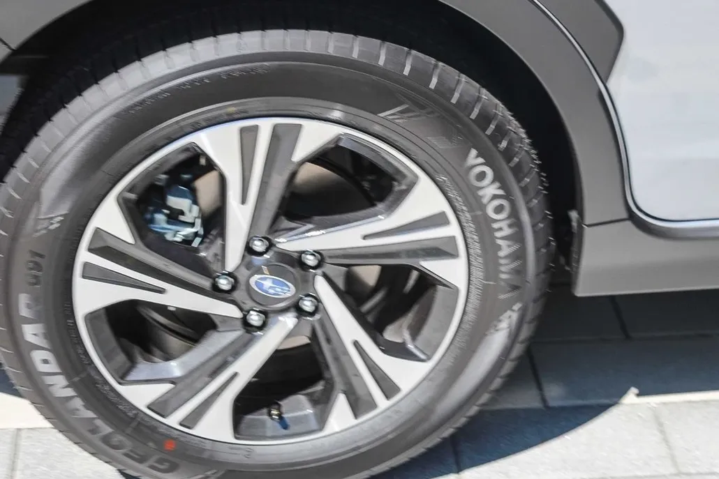 2025 Subaru Crosstrek Premium photo 1