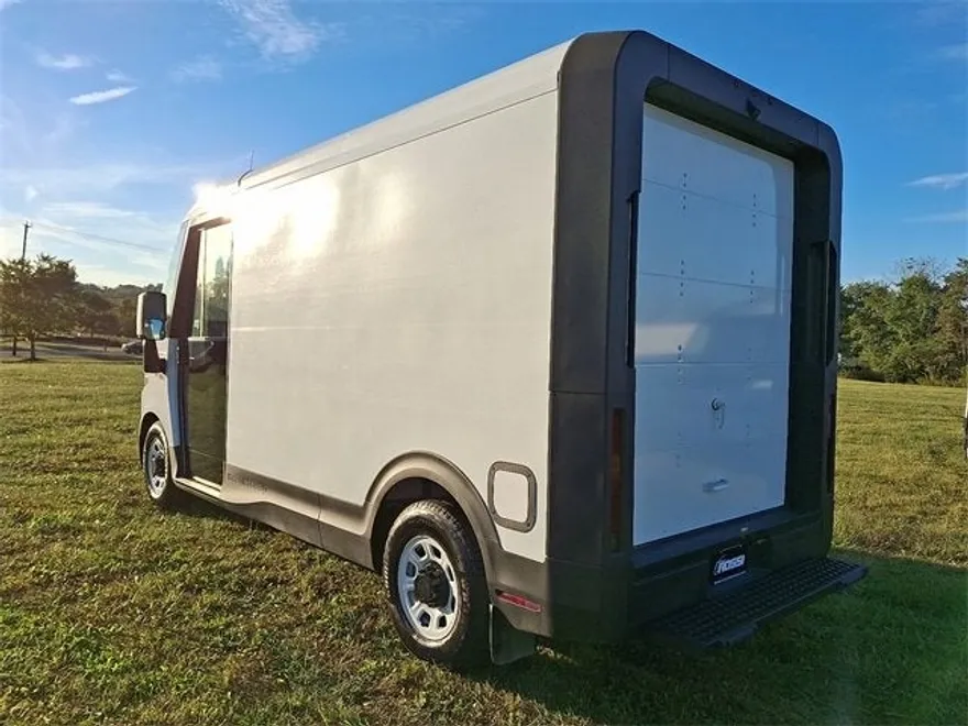 2025 Chevrolet BrightDrop 400 photo 1