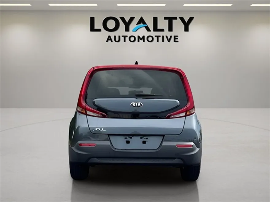 2020 Kia Soul LX photo 1