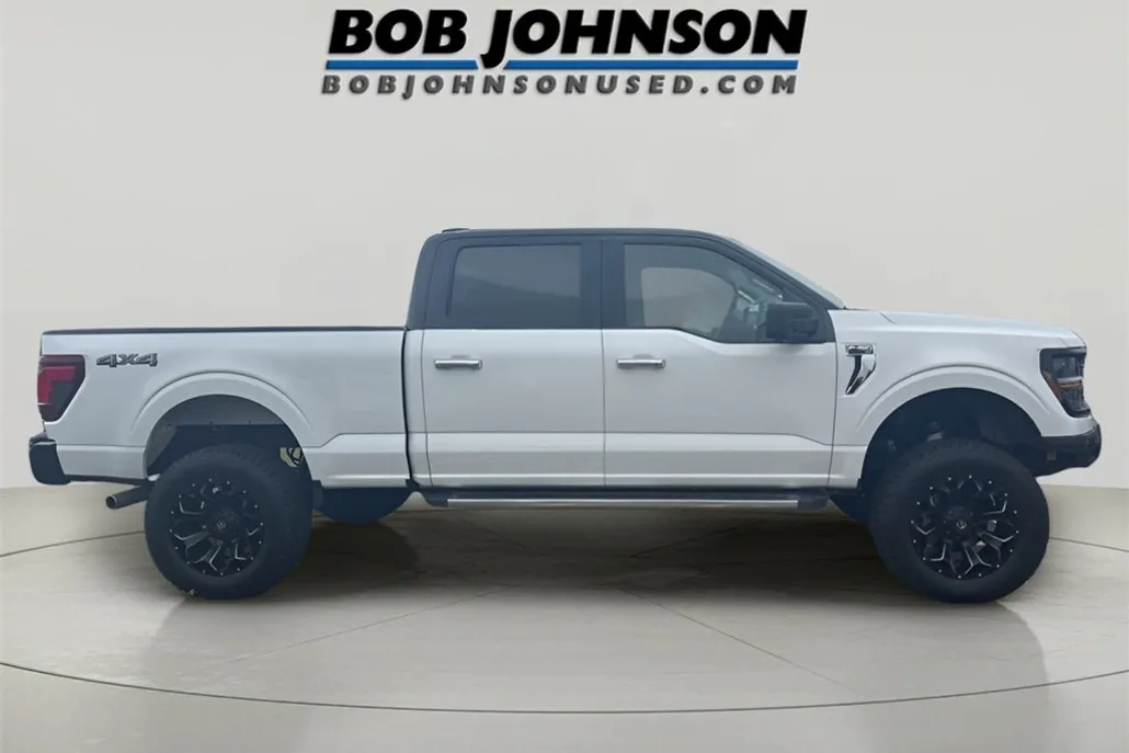 2024 Ford F-150 XLT photo 1