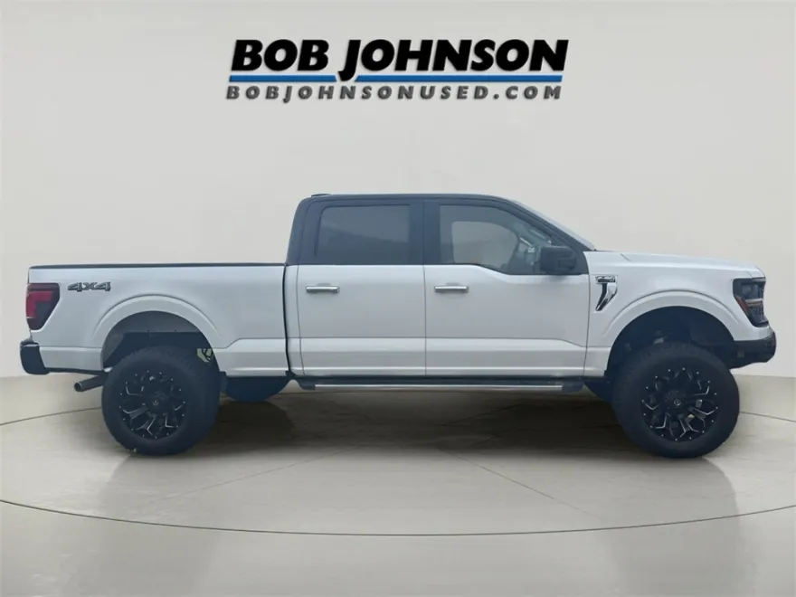 2024 Ford F-150 XLT photo 1