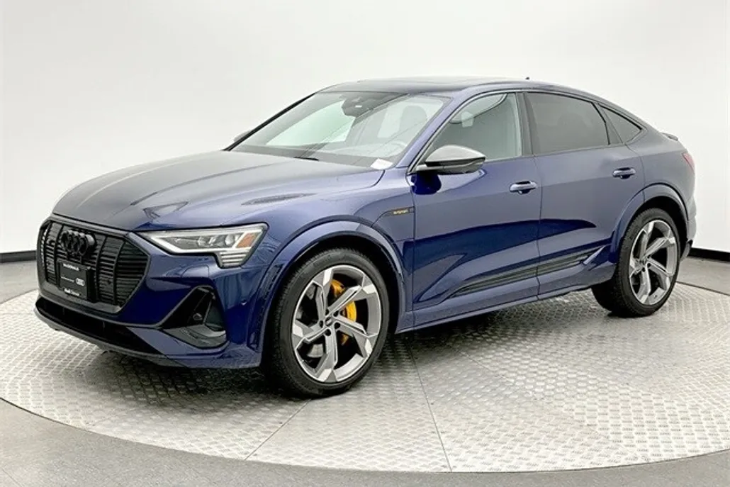 2022 Audi e-tron Sportback Premium Plus photo 1