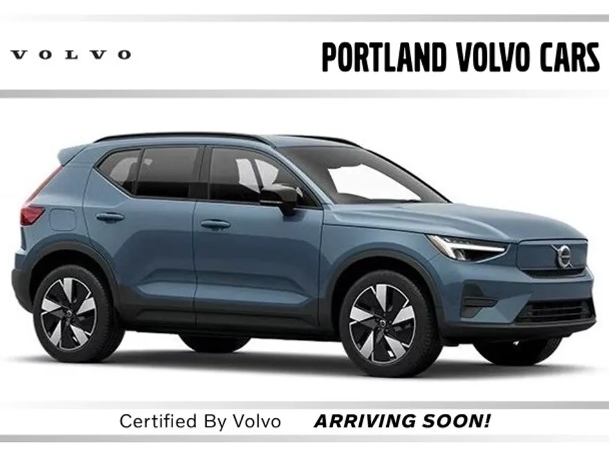 2023 Volvo XC40 Recharge Core photo 1