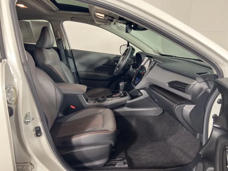 2024 Subaru Crosstrek Limited photo 1