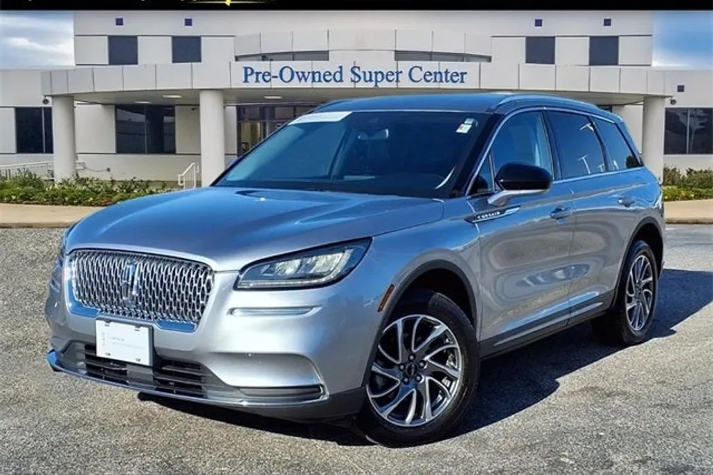 2021 Lincoln Corsair Standard photo 1