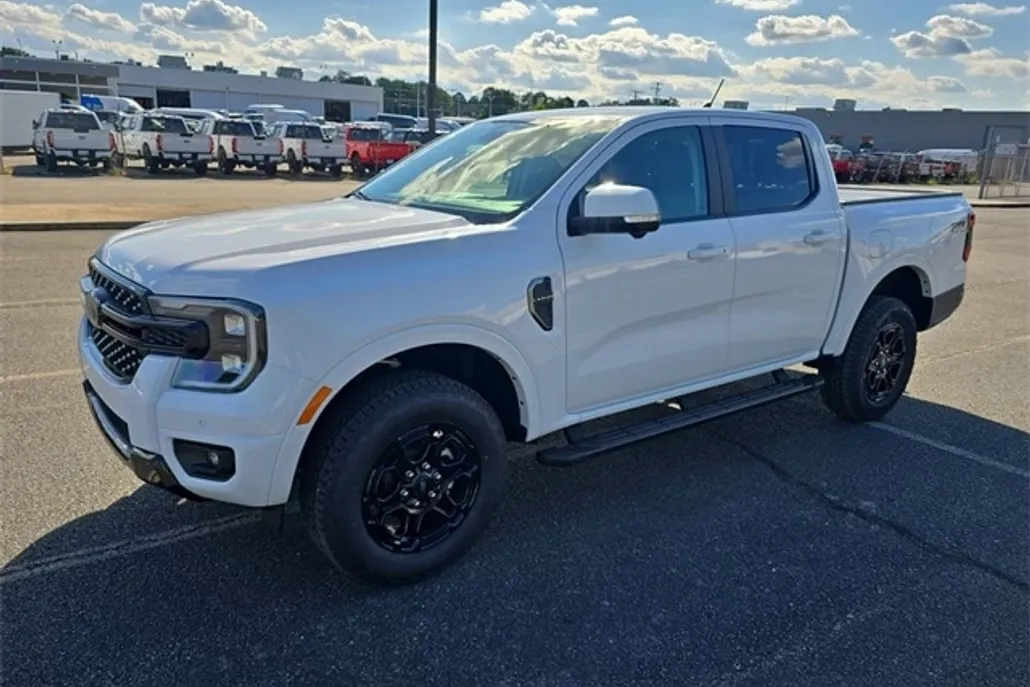 2025 Ford Ranger Lariat photo 1