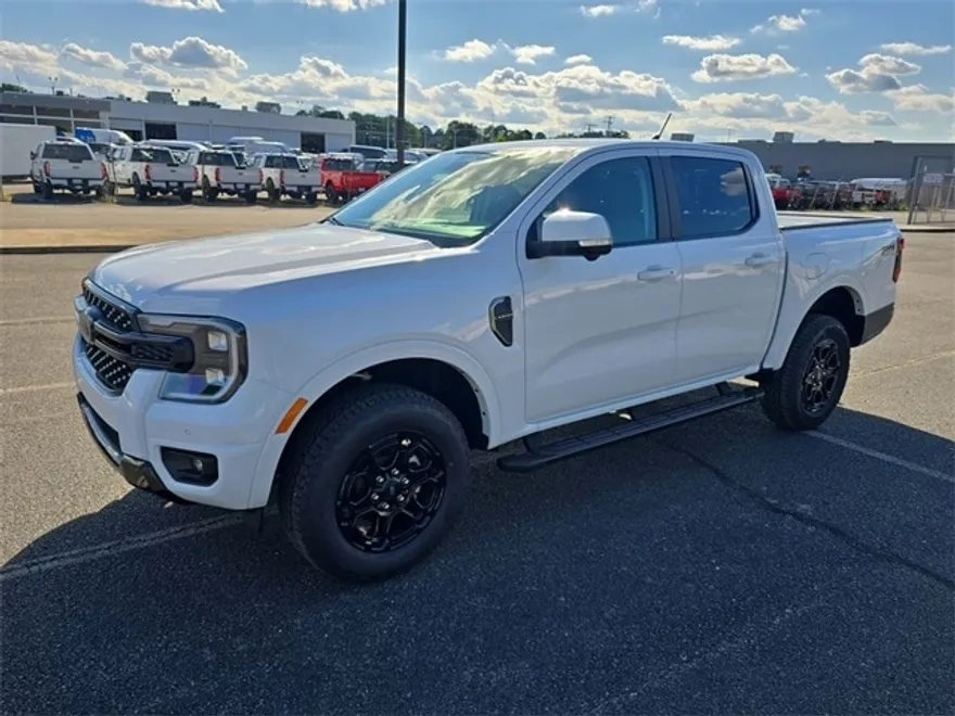 2025 Ford Ranger Lariat photo 1