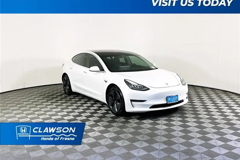 2018 Tesla Model 3 photo 1