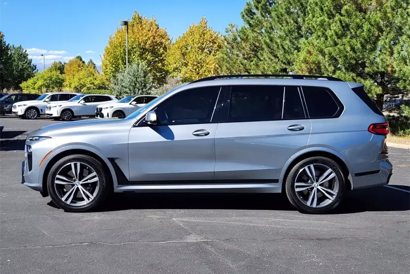 2023 Bmw X7 xDrive40i photo 1