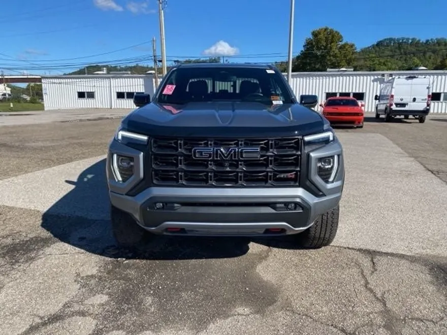 2024 Gmc Canyon AT4 photo 1