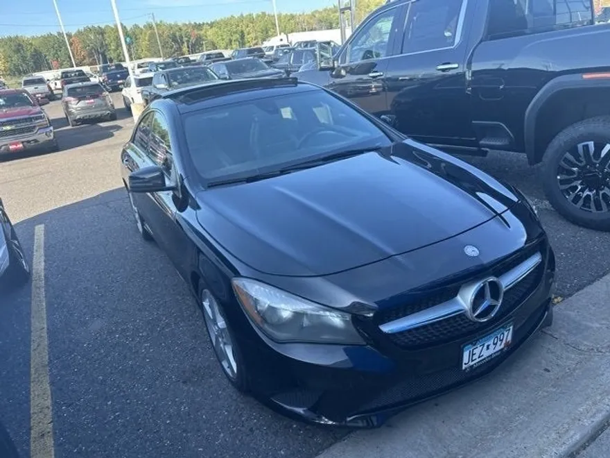 2016 Mercedes Benz CLA 250 4MATIC photo 1