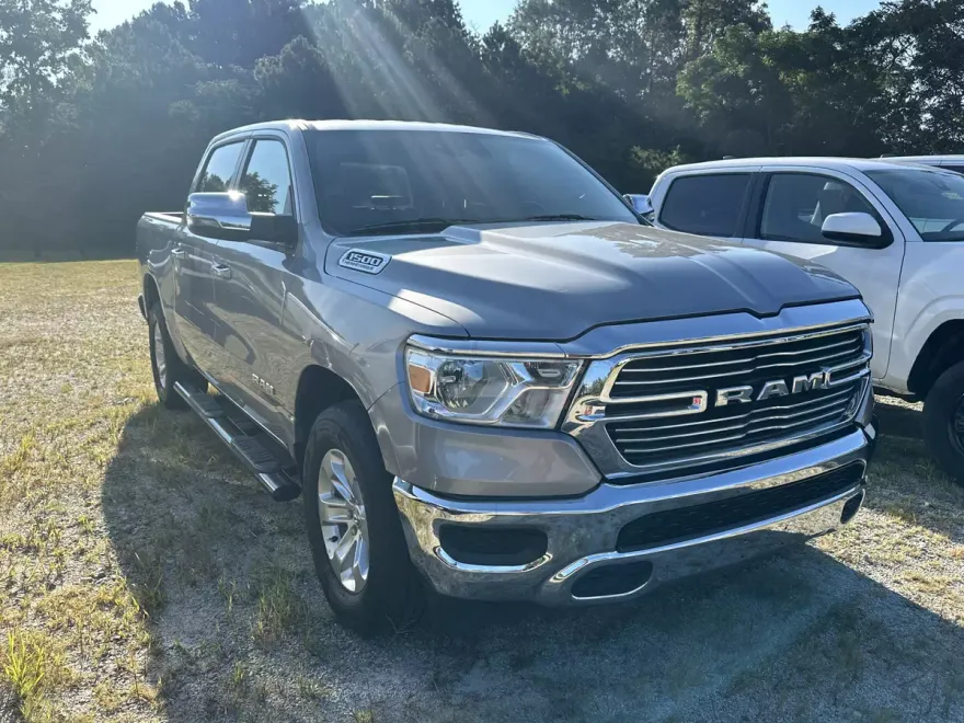 2024 Ram 1500 Laramie photo 1