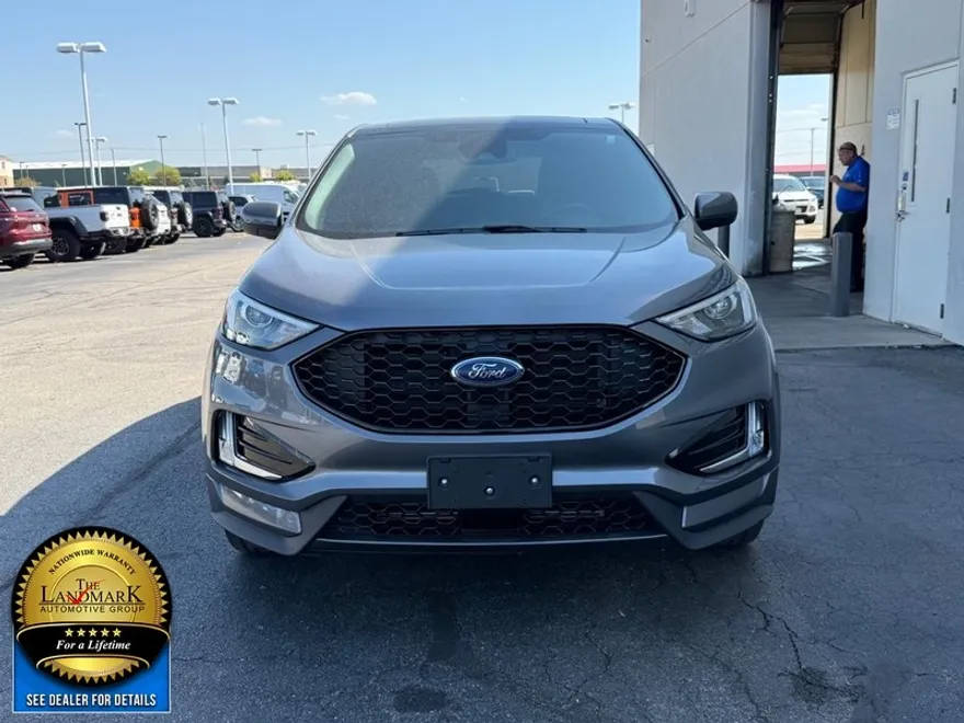 2021 Ford Edge ST-Line photo 1