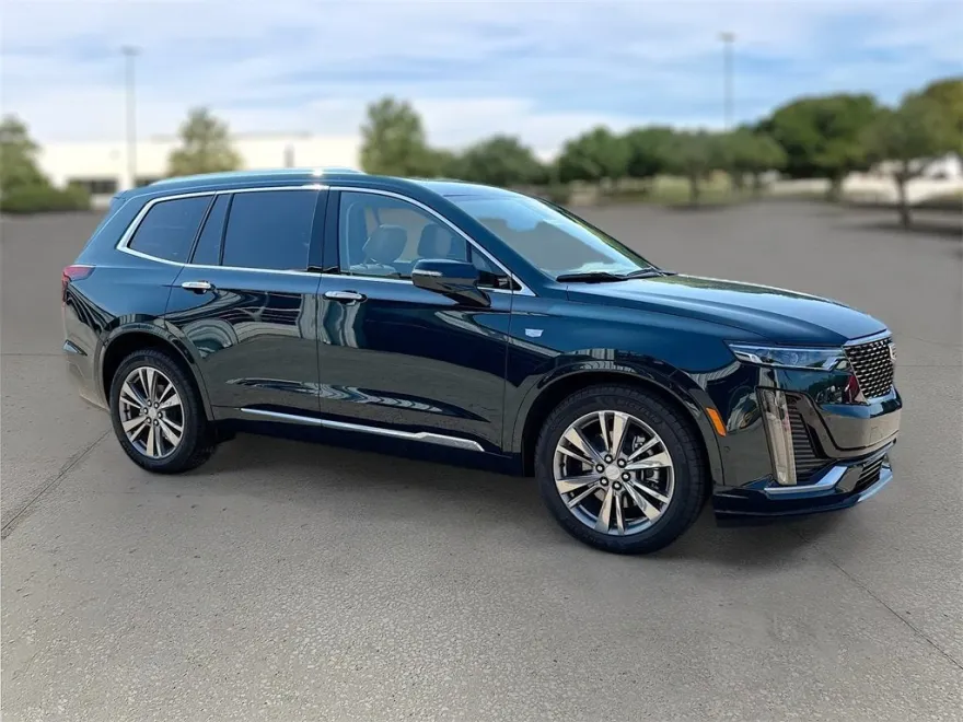 2025 Cadillac XT6 Premium Luxury photo 1