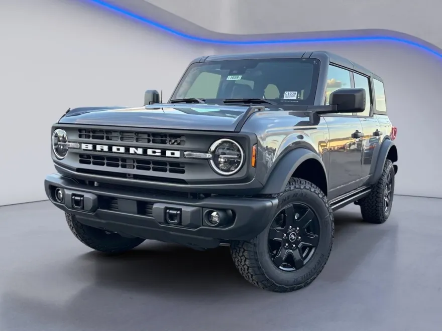2025 Ford Bronco Big Bend photo 1